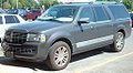 Get 2007 Lincoln Navigator L PDF manuals and user guides