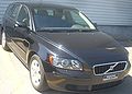 Get 2005 Volvo V50 PDF manuals and user guides